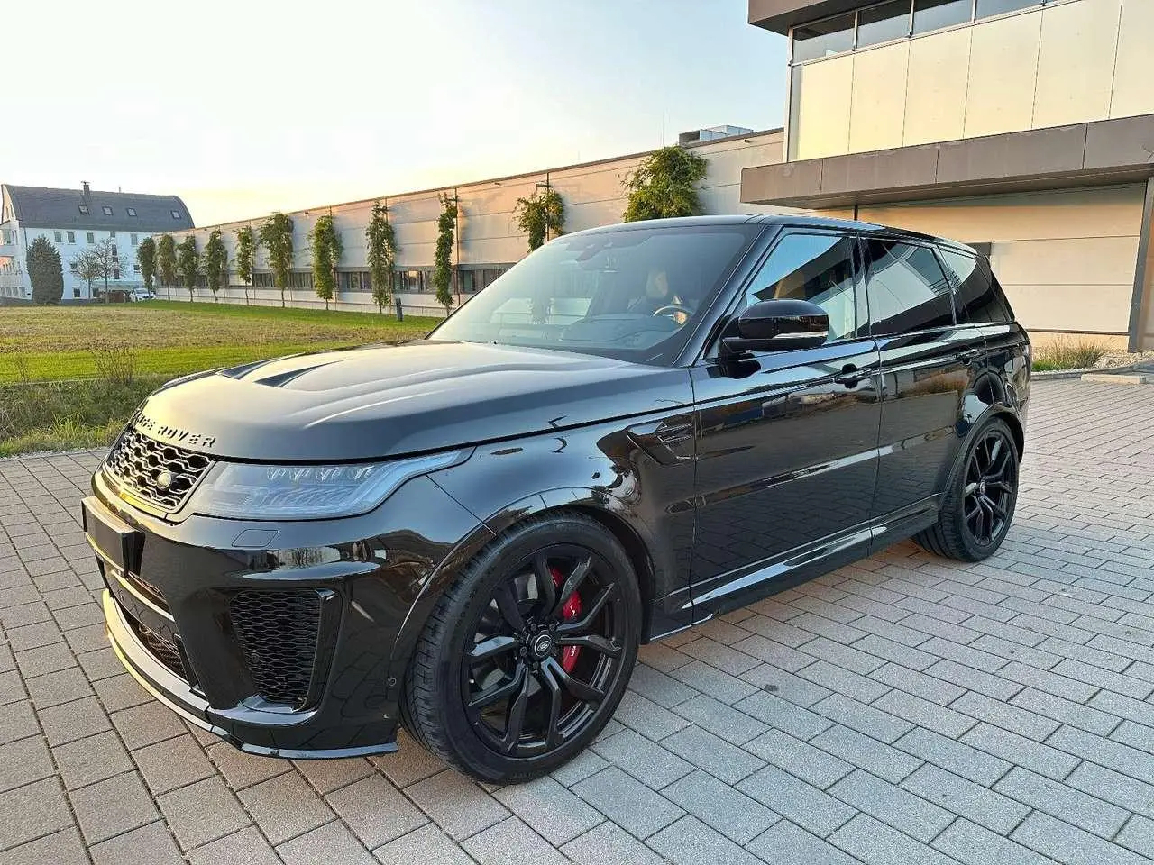 Photo 1 : Land Rover Range Rover Sport 2018 Essence