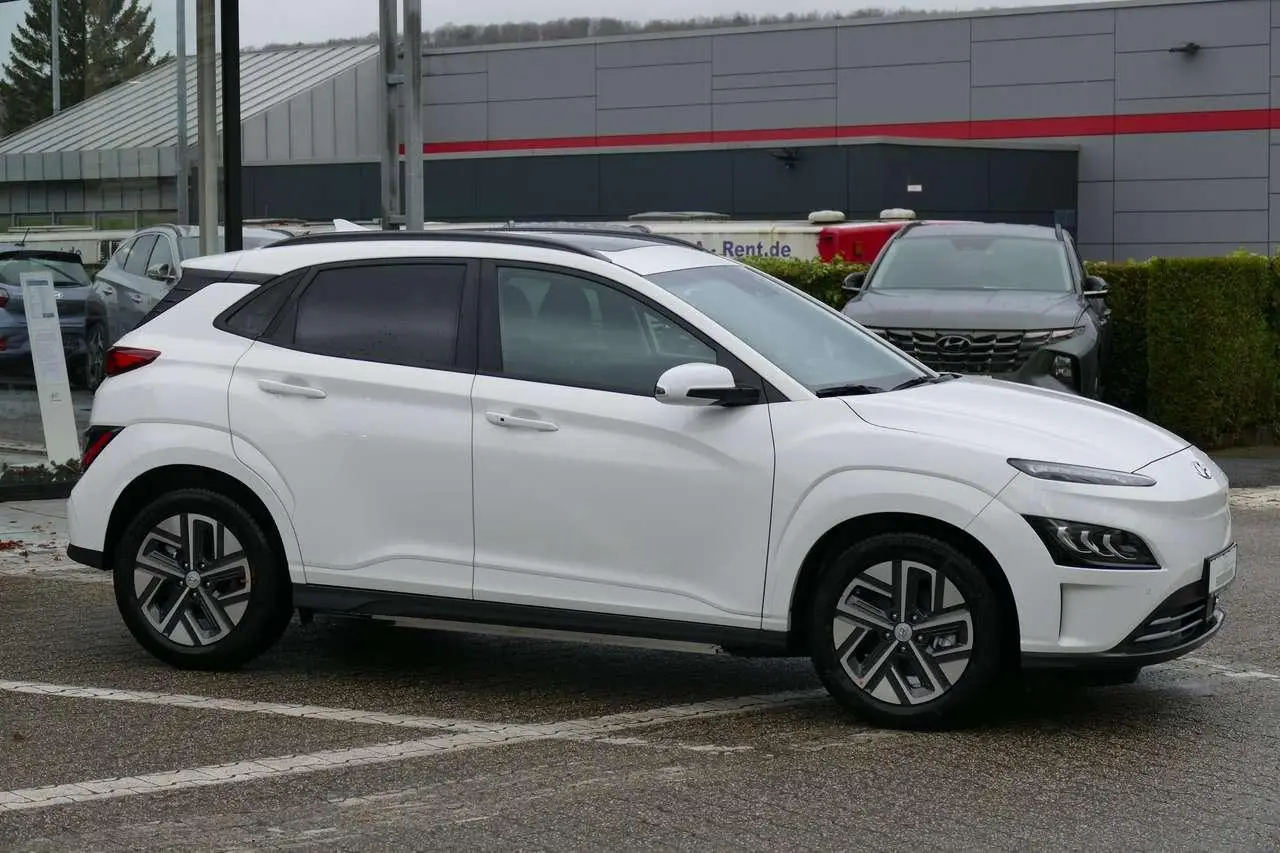 Photo 1 : Hyundai Kona 2023 Électrique