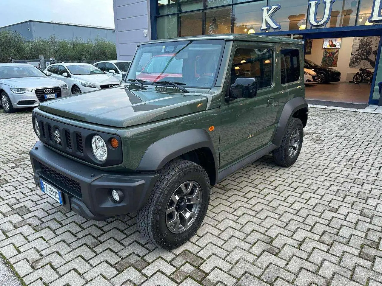 Photo 1 : Suzuki Jimny 2020 Petrol