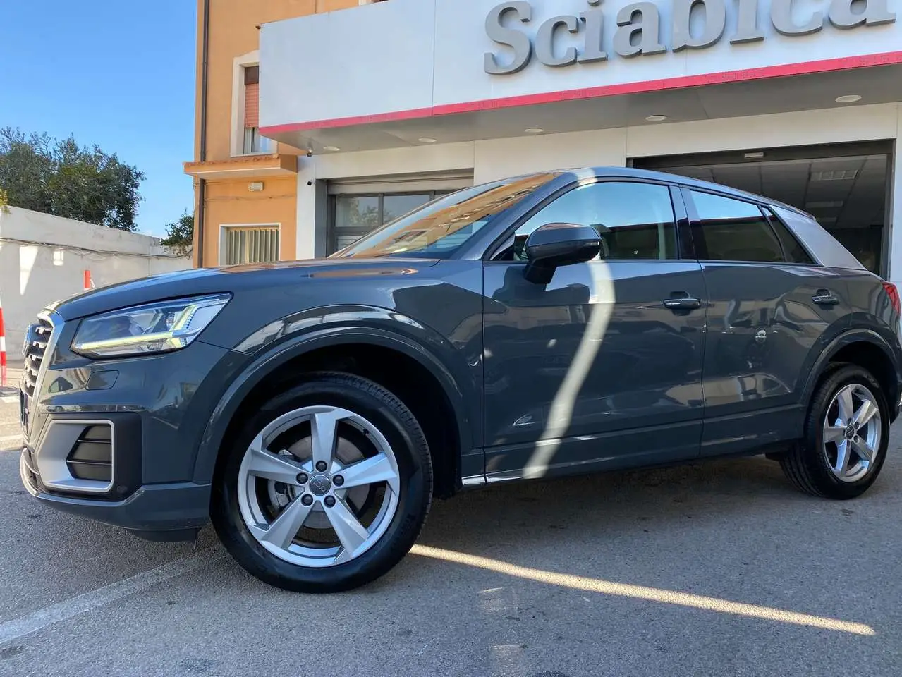 Photo 1 : Audi Q2 2019 Diesel