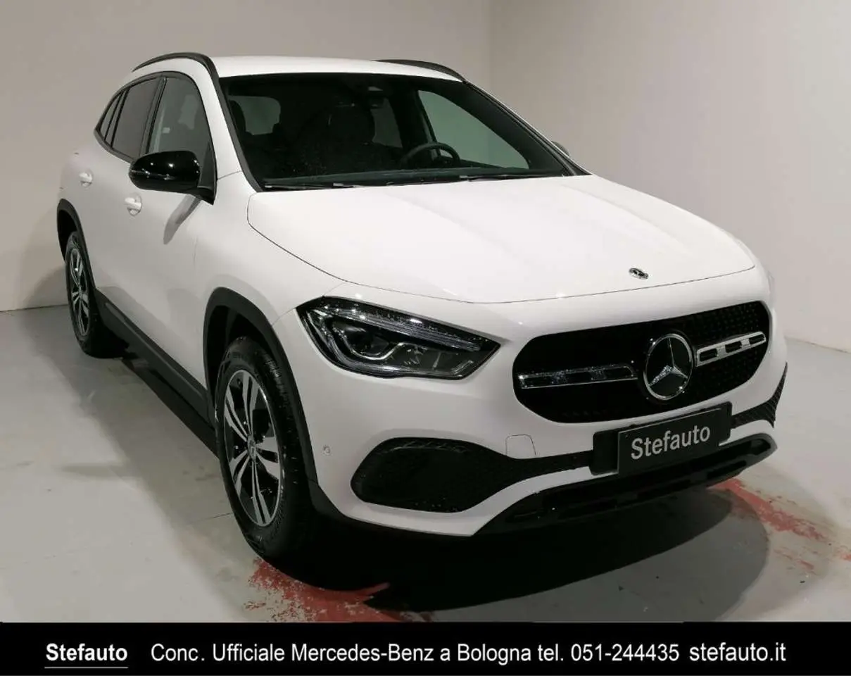 Photo 1 : Mercedes-benz Classe Gla 2023 Hybride