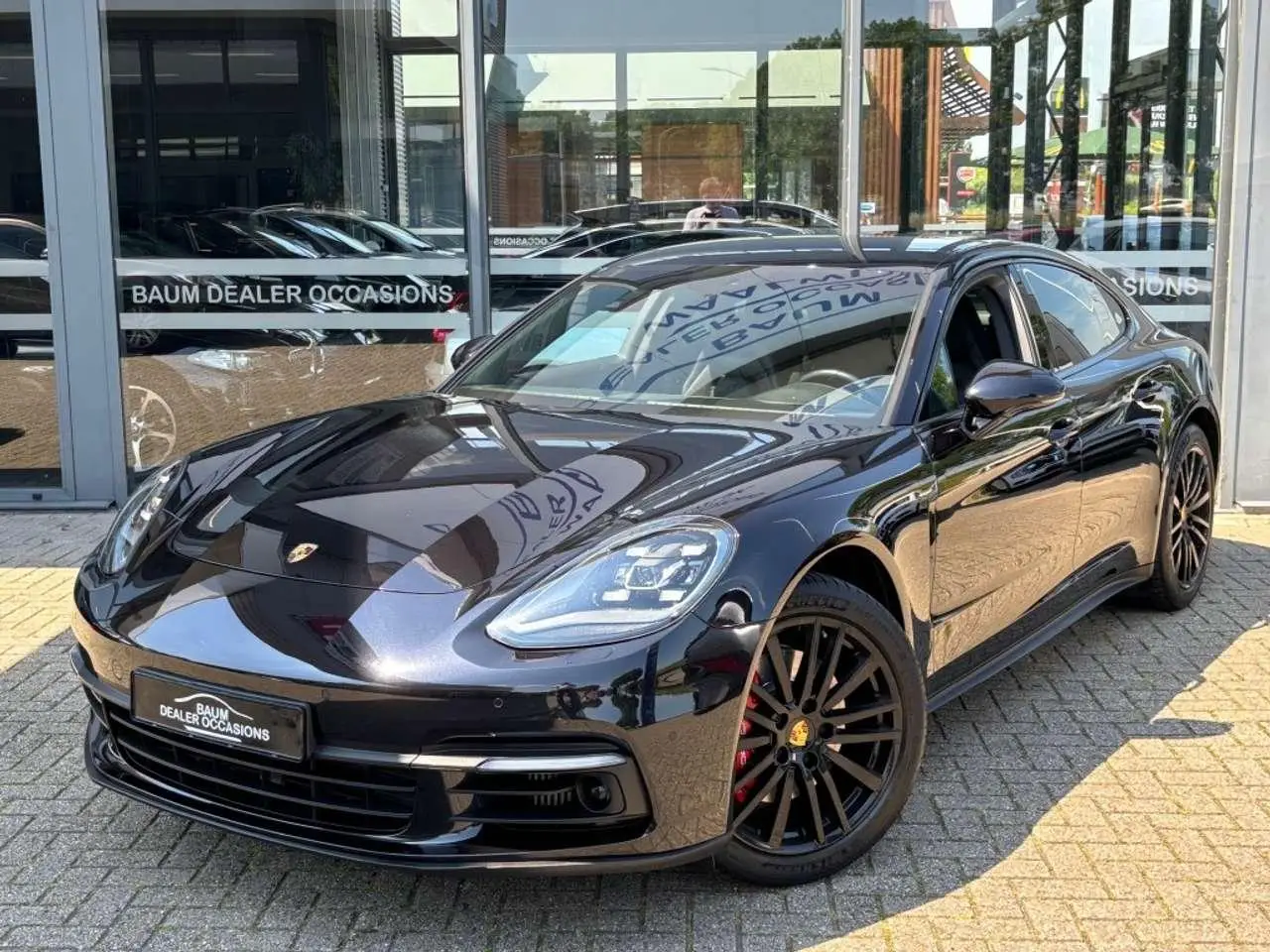 Photo 1 : Porsche Panamera 2016 Essence