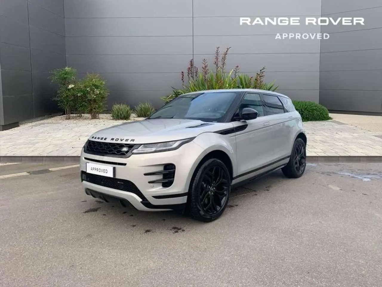 Photo 1 : Land Rover Range Rover Evoque 2023 Others