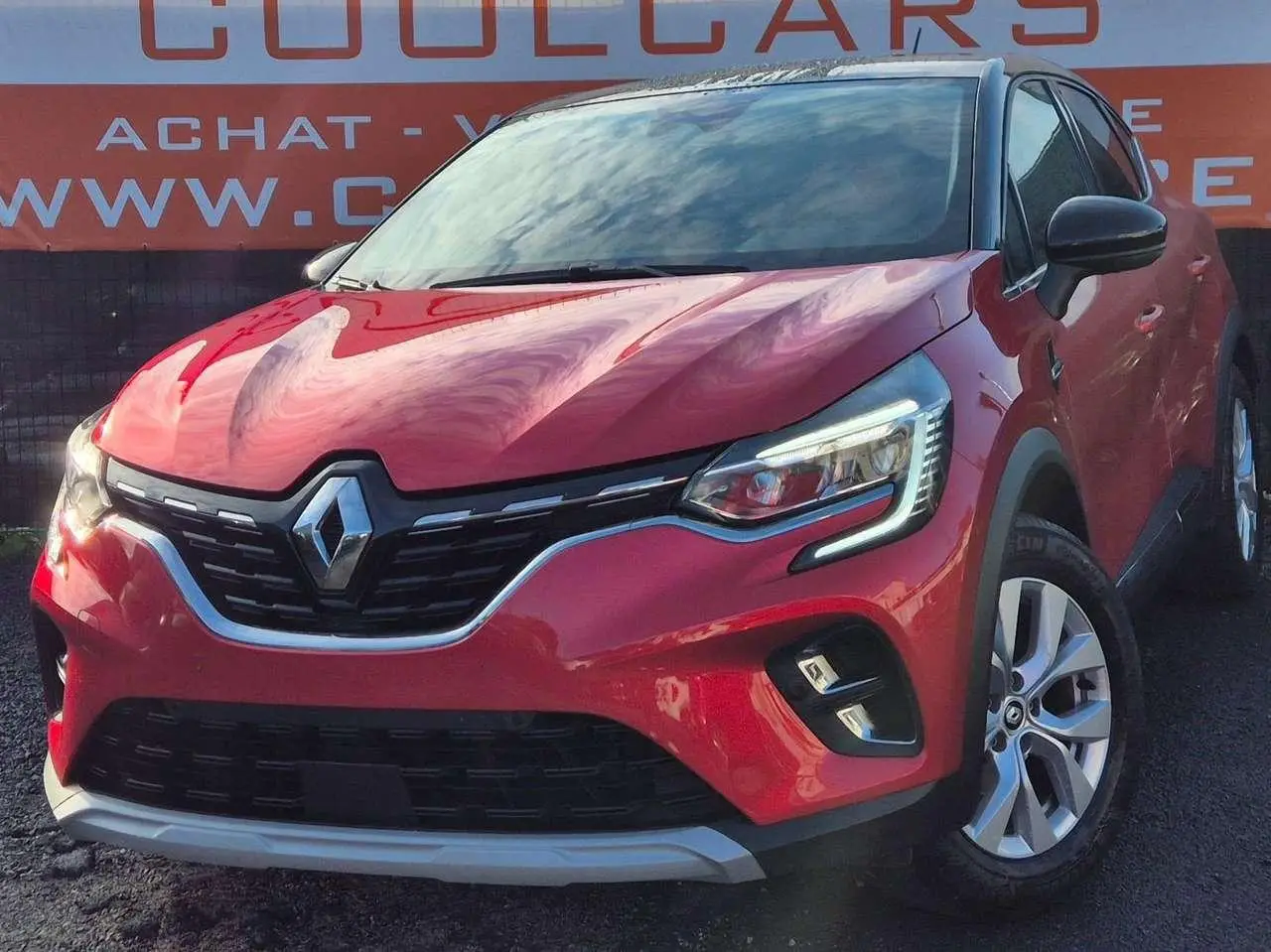 Photo 1 : Renault Captur 2022 Essence