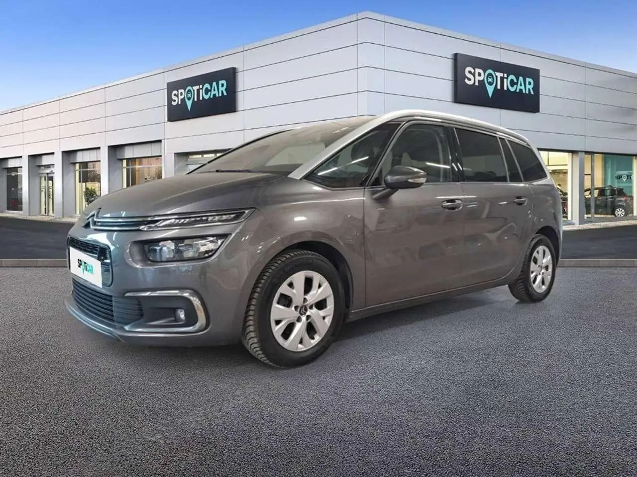 Photo 1 : Citroen C4 2019 Petrol