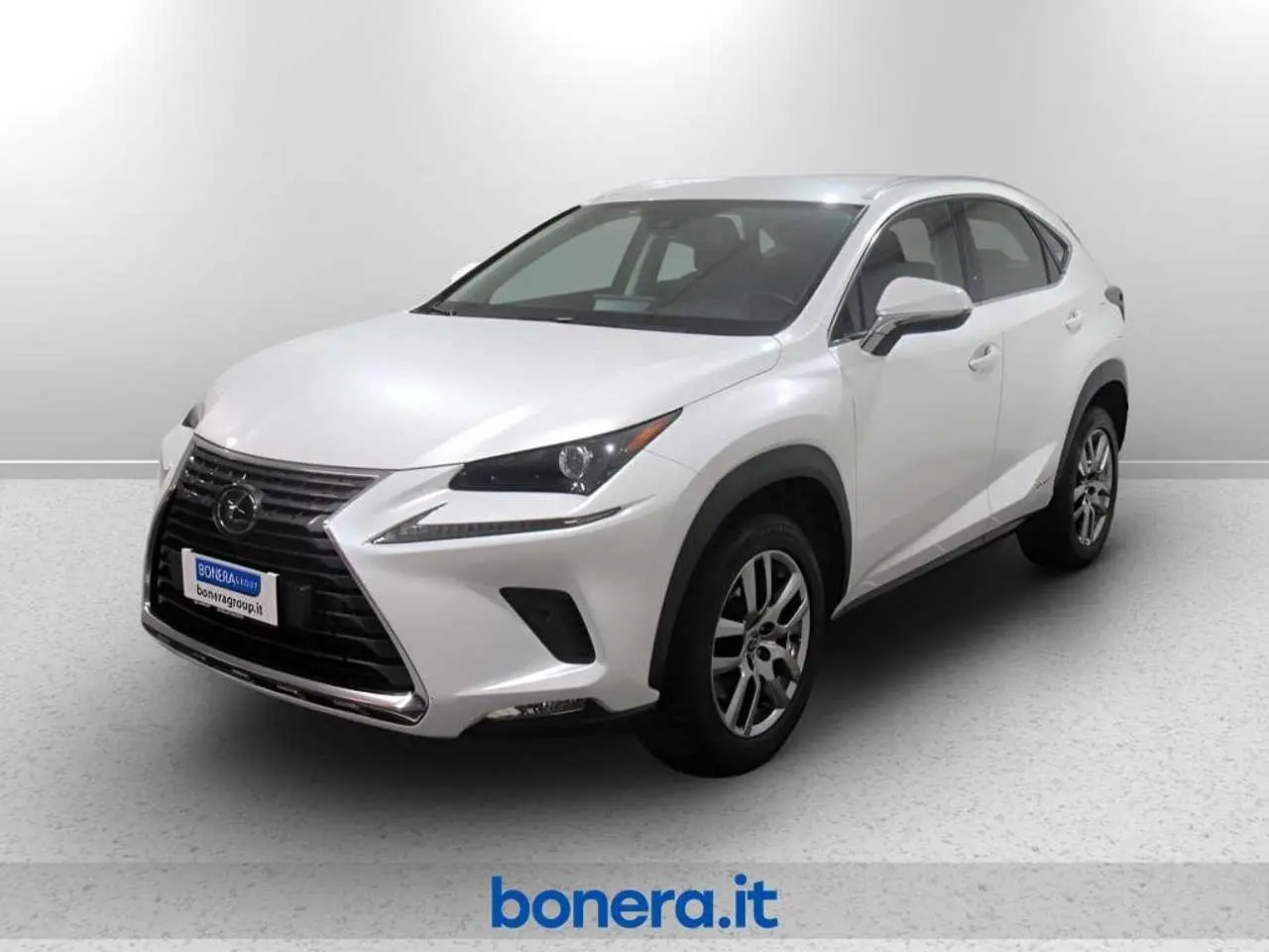 Photo 1 : Lexus Nx 2020 Hybrid