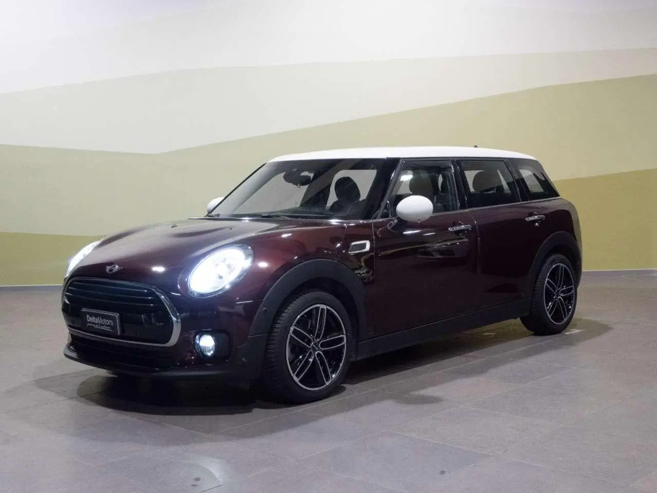 Photo 1 : Mini Cooper 2016 Diesel