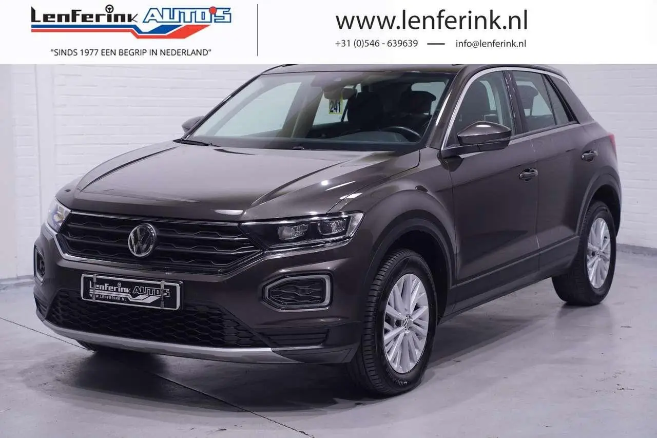 Photo 1 : Volkswagen T-roc 2019 Essence