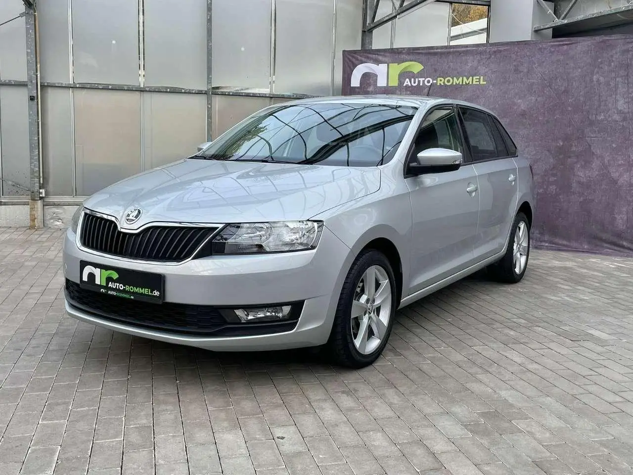 Photo 1 : Skoda Rapid 2018 Essence