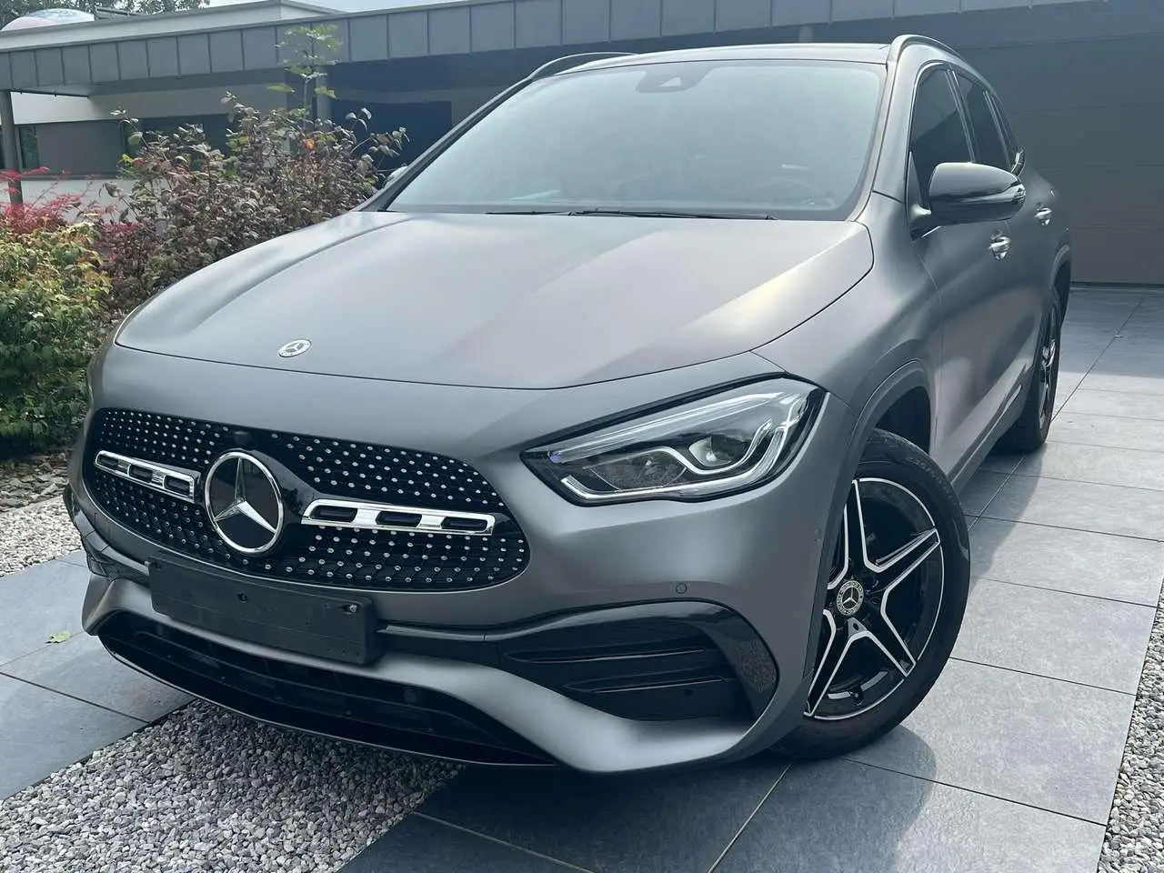 Photo 1 : Mercedes-benz Classe Gla 2023 Hybride