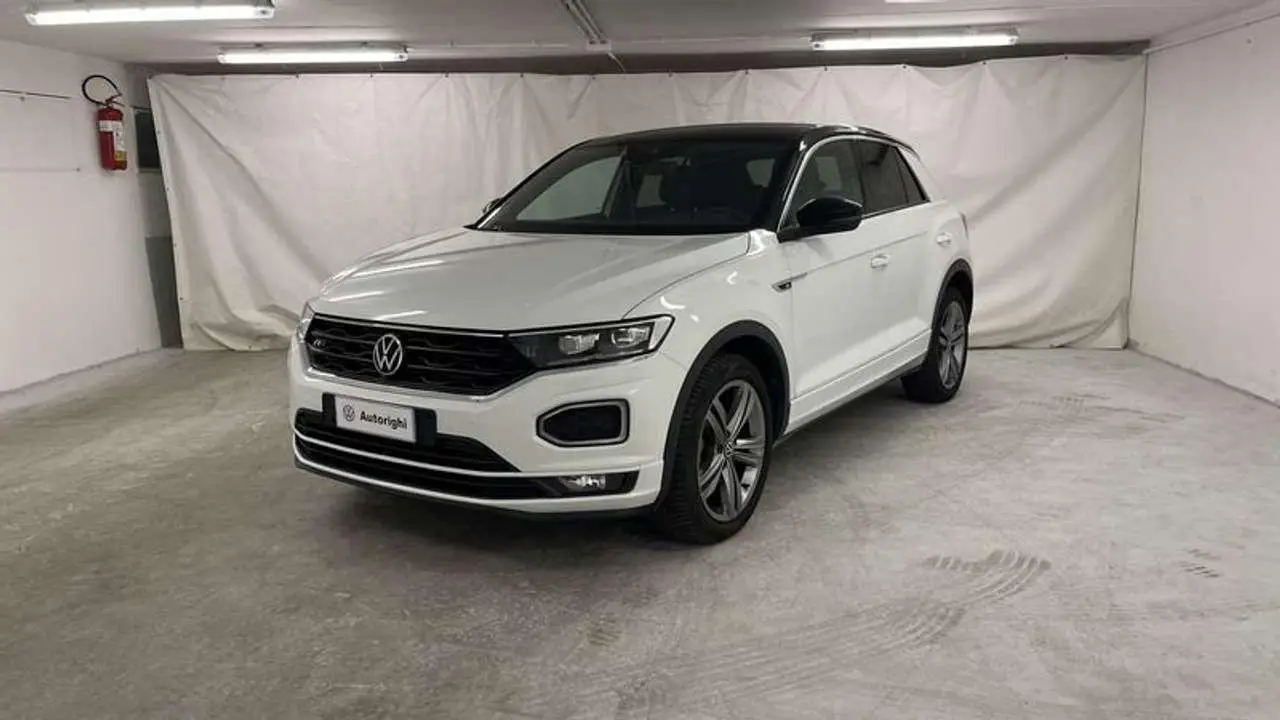 Photo 1 : Volkswagen T-roc 2021 Petrol