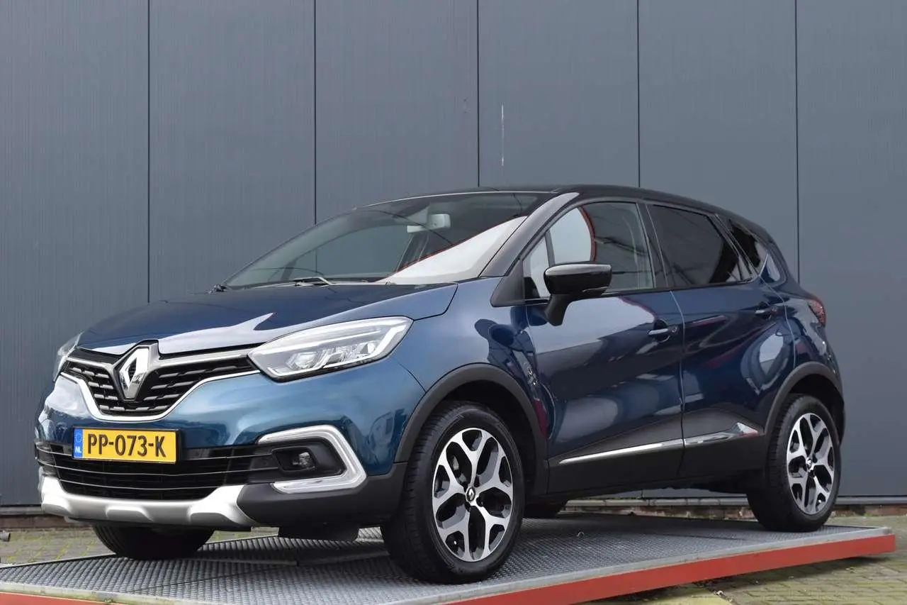 Photo 1 : Renault Captur 2017 Petrol