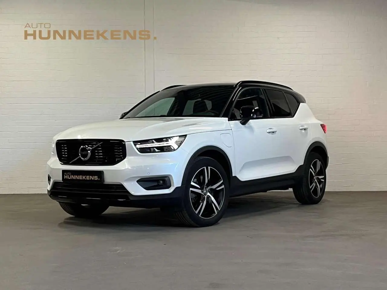 Photo 1 : Volvo Xc40 2021 Hybrid