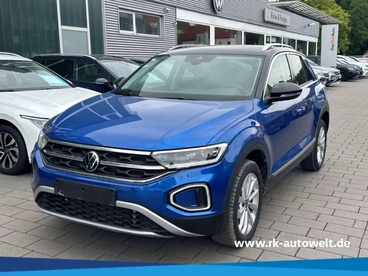 Photo 1 : Volkswagen T-roc 2023 Essence