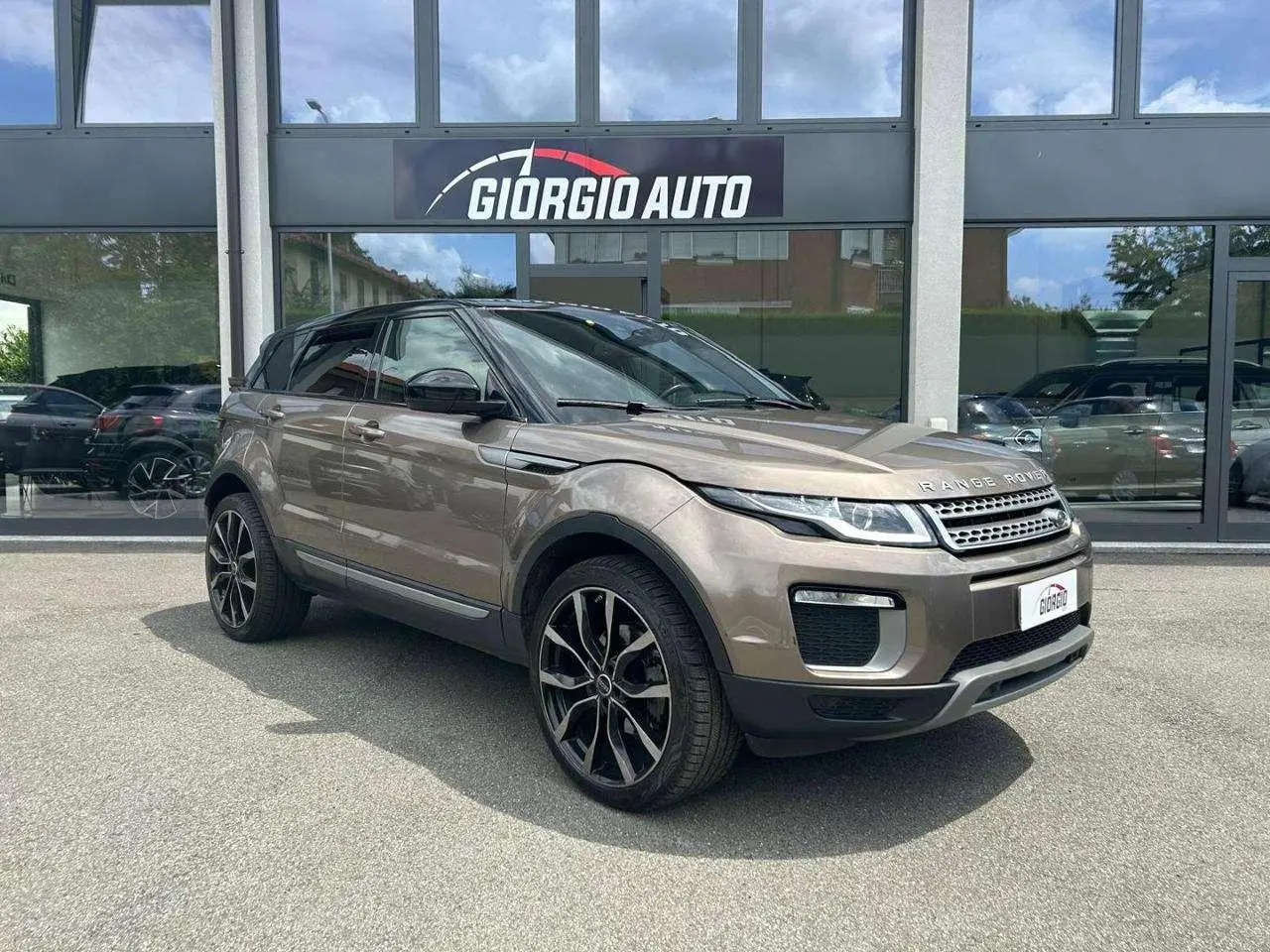 Photo 1 : Land Rover Range Rover Evoque 2016 Diesel