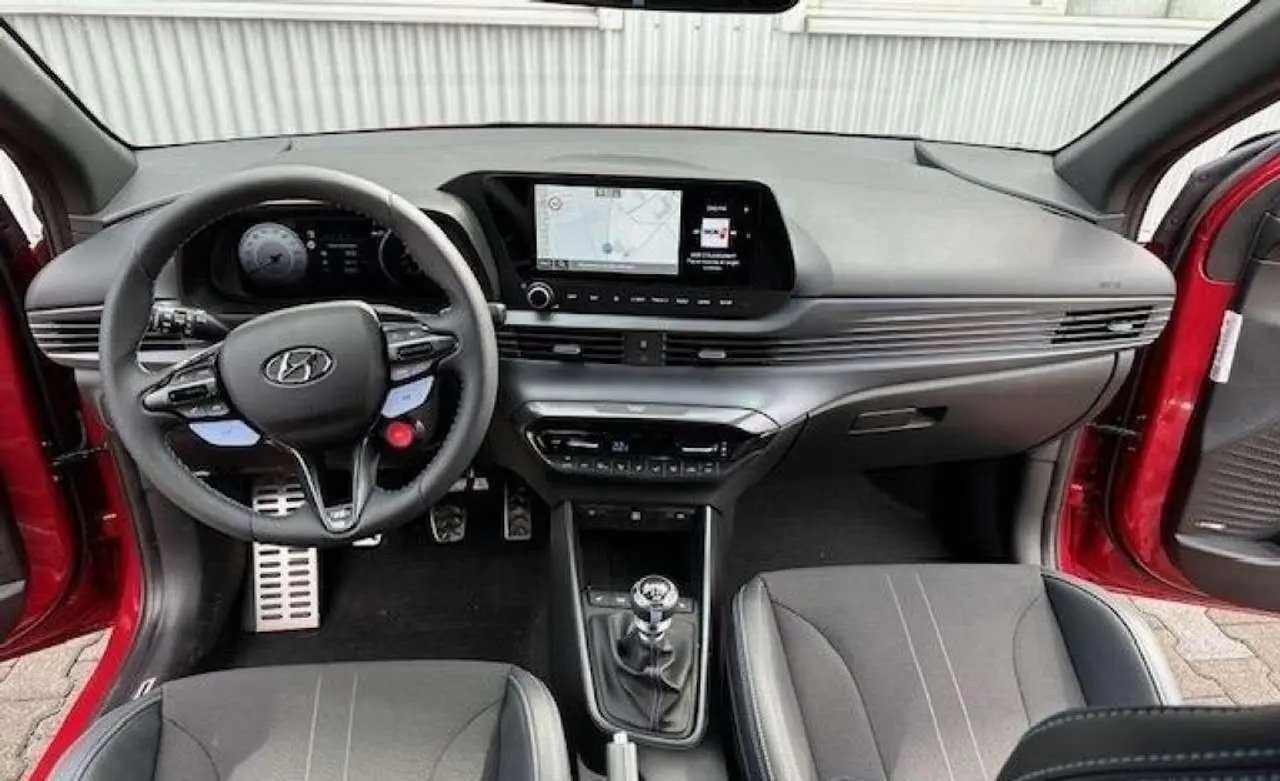 Photo 1 : Hyundai I20 2024 Petrol