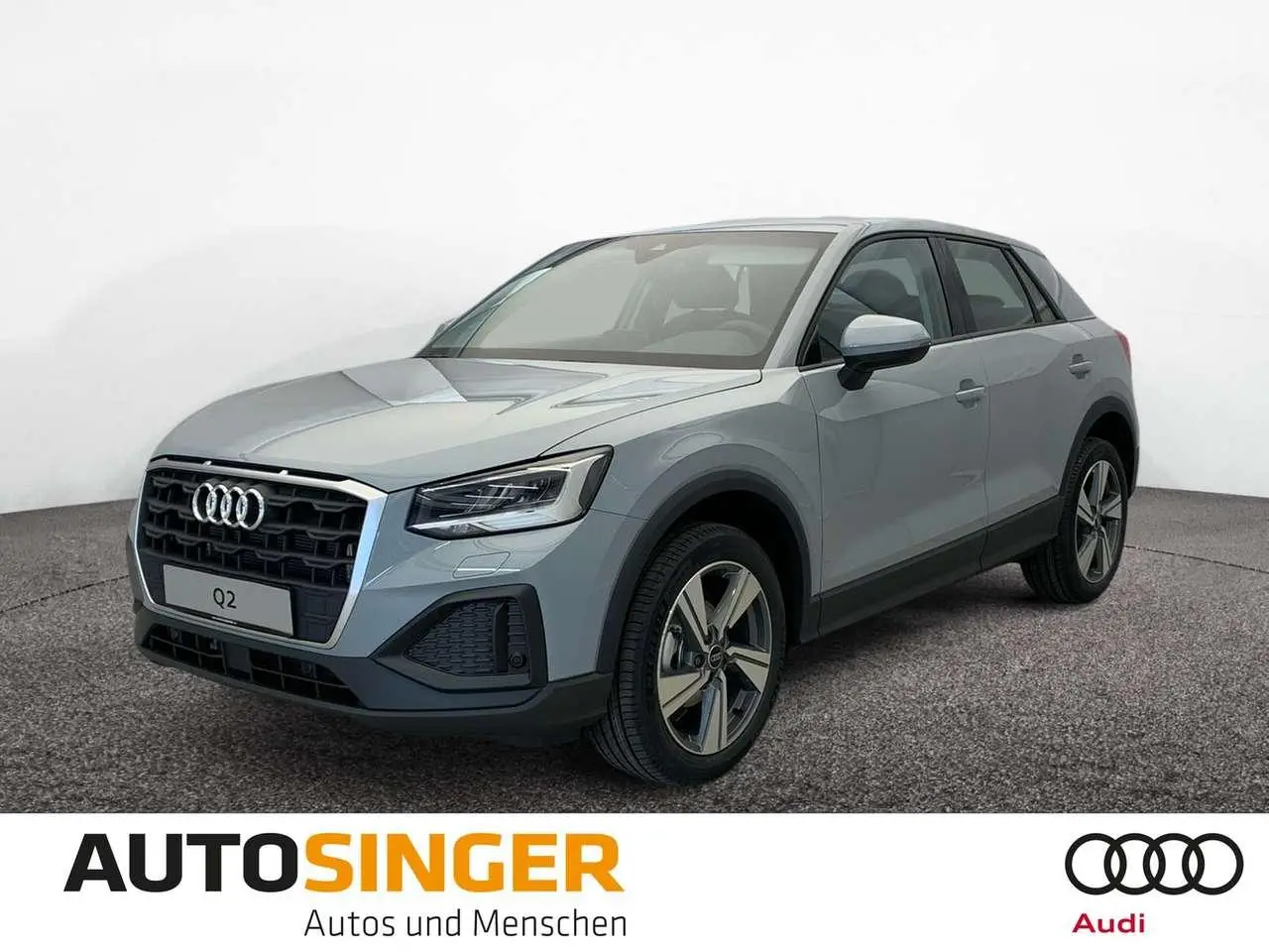 Photo 1 : Audi Q2 2024 Petrol