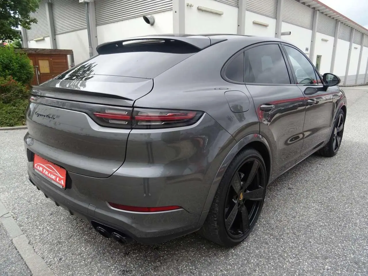 Photo 1 : Porsche Cayenne 2020 Essence