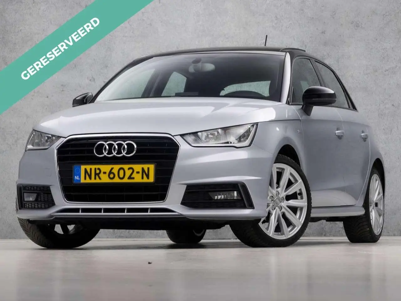 Photo 1 : Audi A1 2017 Petrol