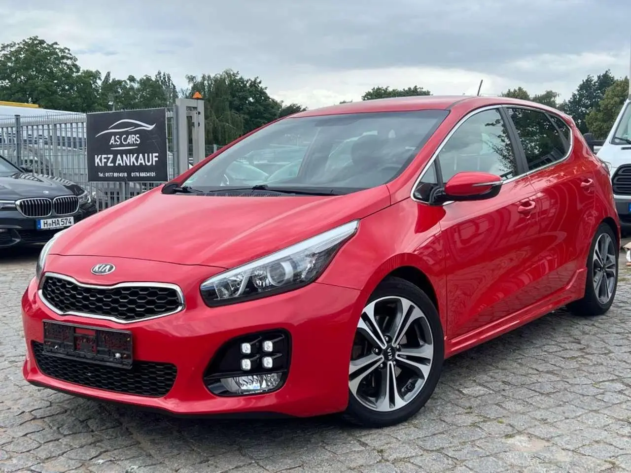 Photo 1 : Kia Ceed 2015 Petrol