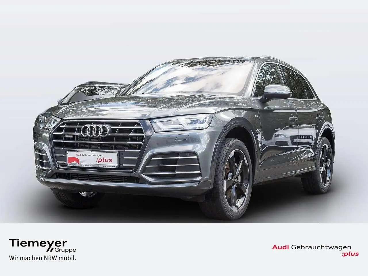 Photo 1 : Audi Q5 2020 Hybride