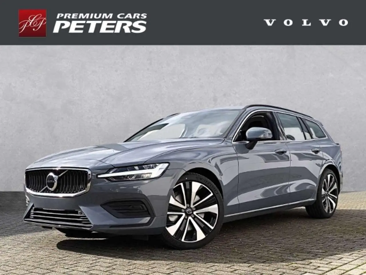 Photo 1 : Volvo V60 2024 Diesel