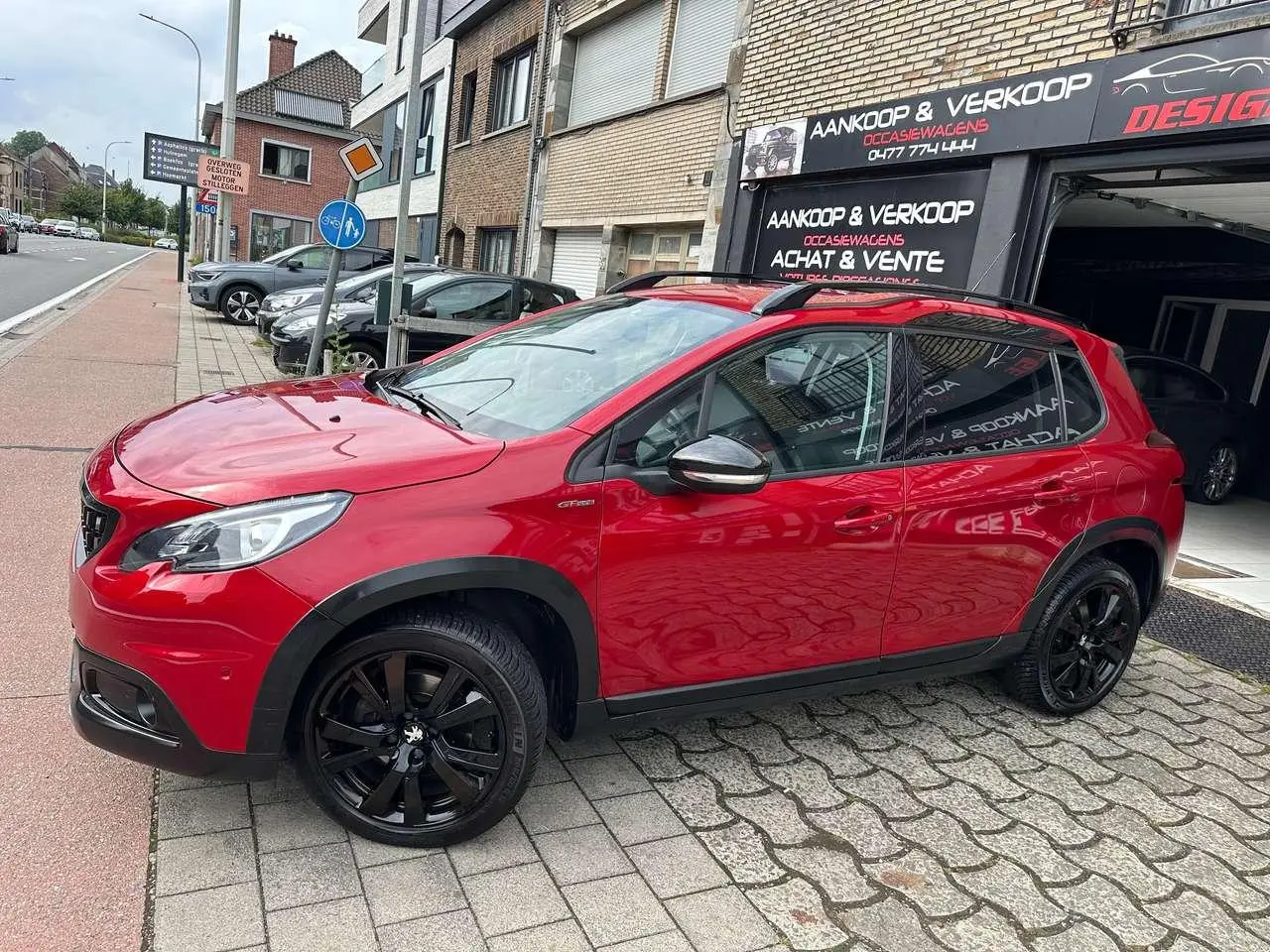 Photo 1 : Peugeot 2008 2018 Petrol