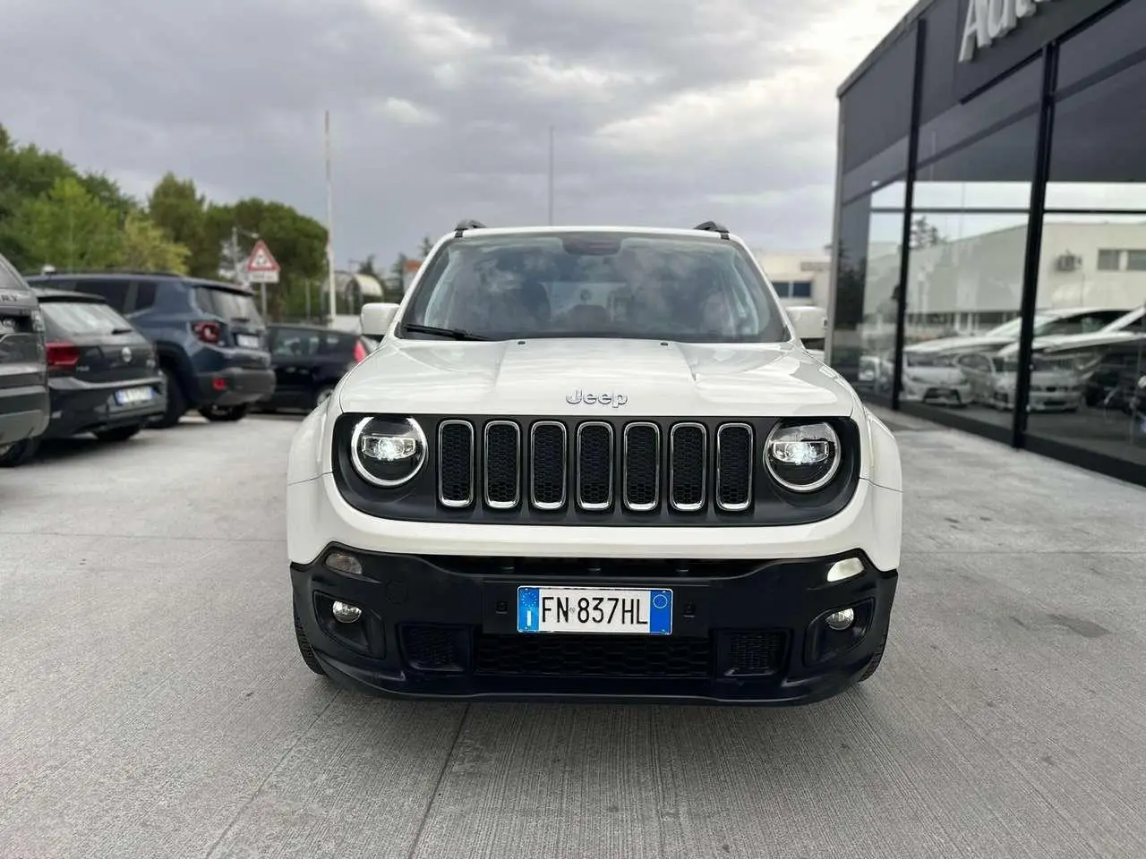 Photo 1 : Jeep Renegade 2018 Diesel