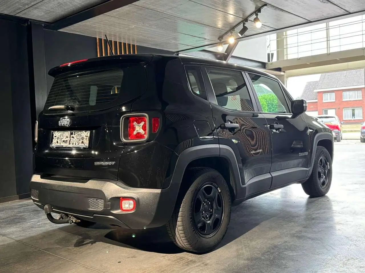 Photo 1 : Jeep Renegade 2016 Petrol