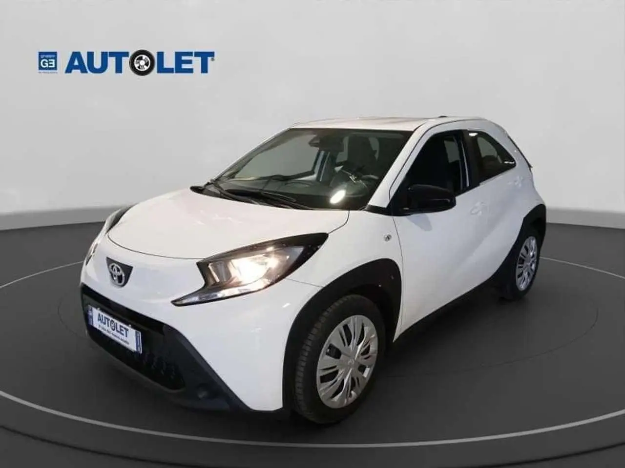 Photo 1 : Toyota Aygo X 2023 Essence