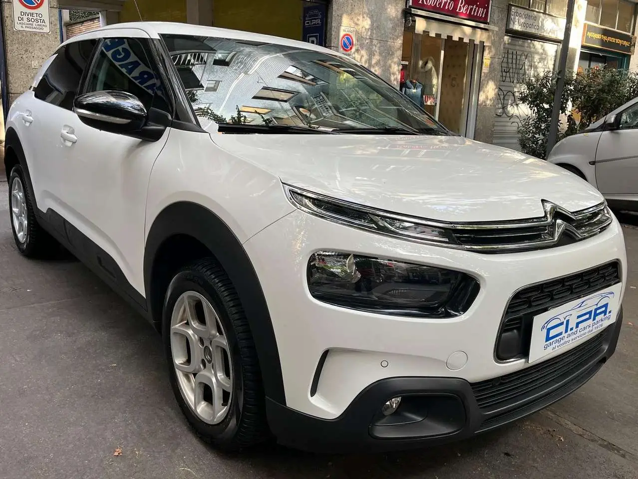 Photo 1 : Citroen C4 2018 Diesel