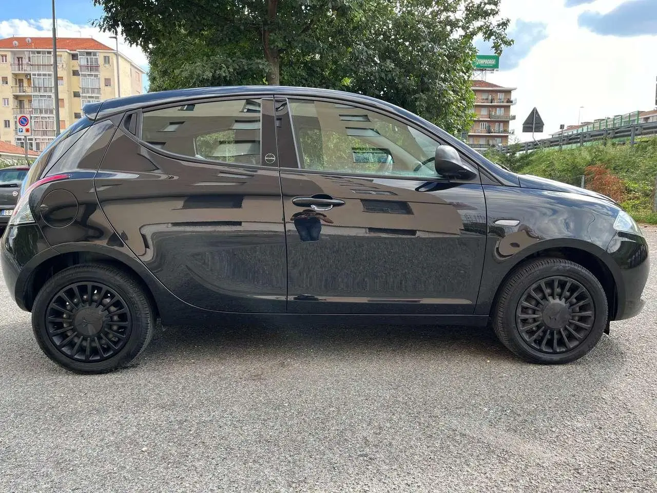 Photo 1 : Lancia Ypsilon 2021 Hybrid