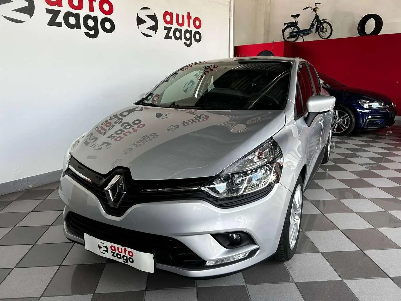 Photo 1 : Renault Clio 2020 Petrol