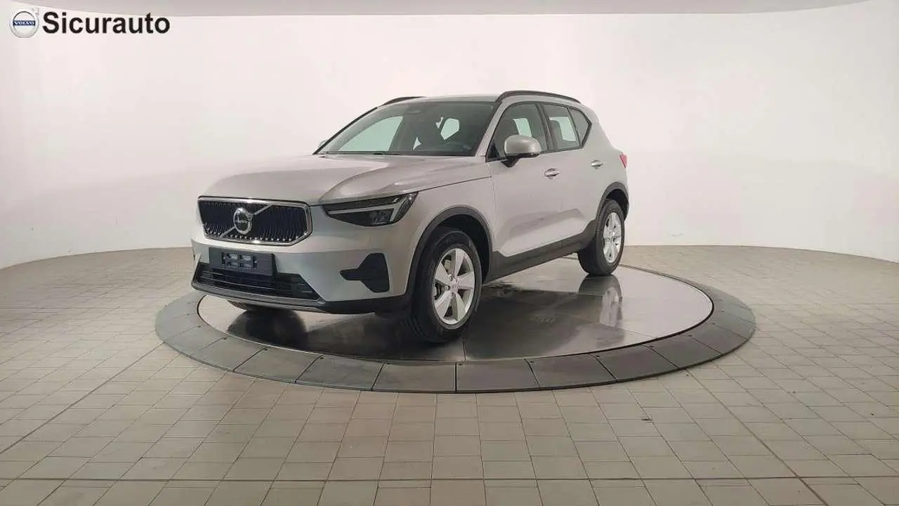 Photo 1 : Volvo Xc40 2024 Hybrid