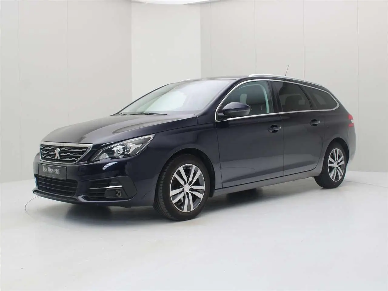 Photo 1 : Peugeot 308 2019 Petrol