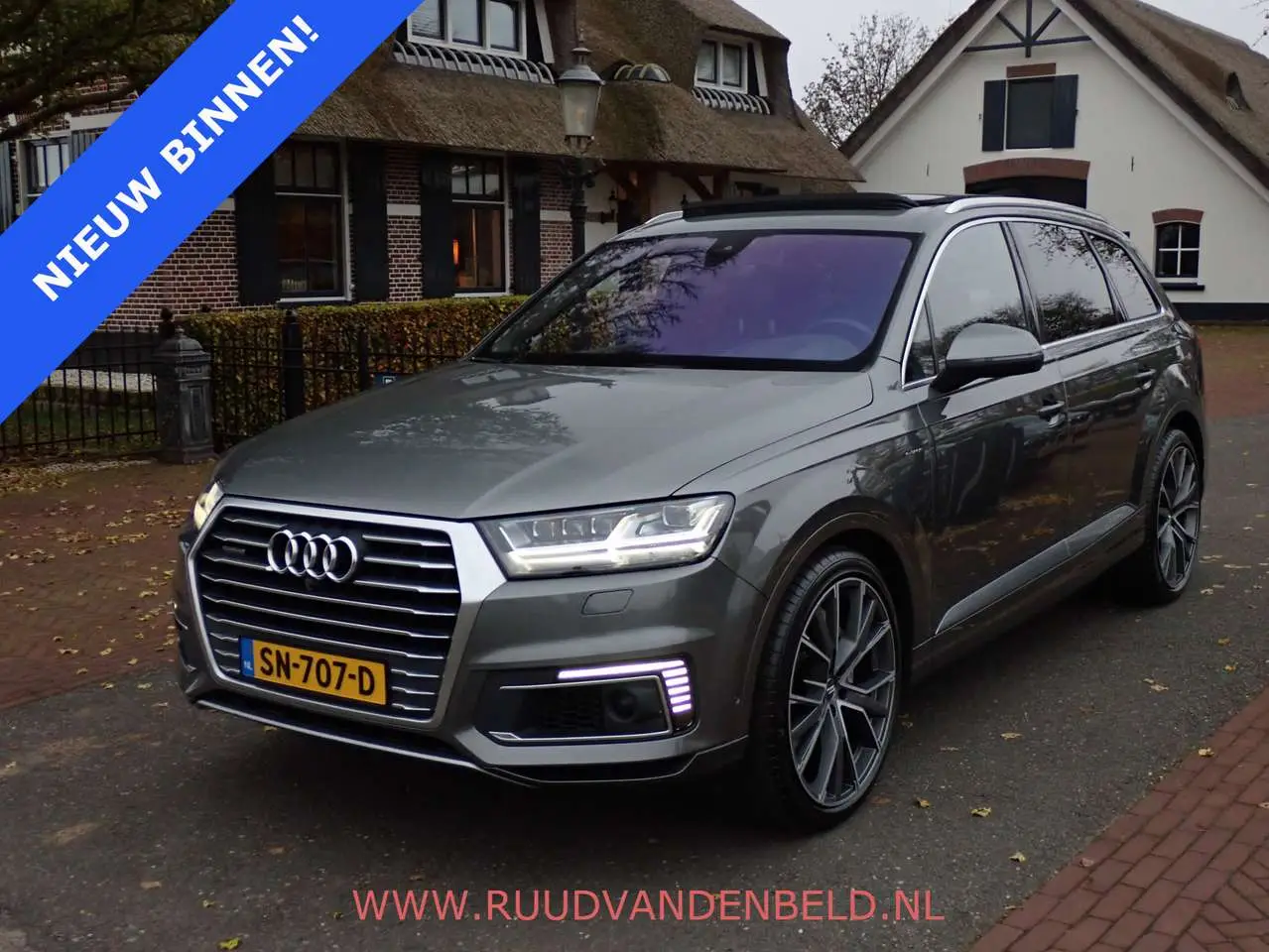 Photo 1 : Audi Q7 2016 Hybride