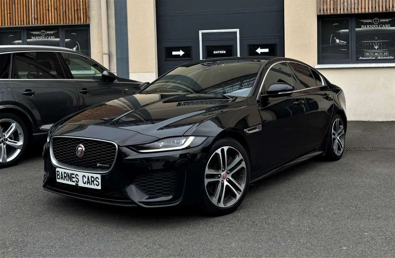 Photo 1 : Jaguar Xe 2020 Diesel