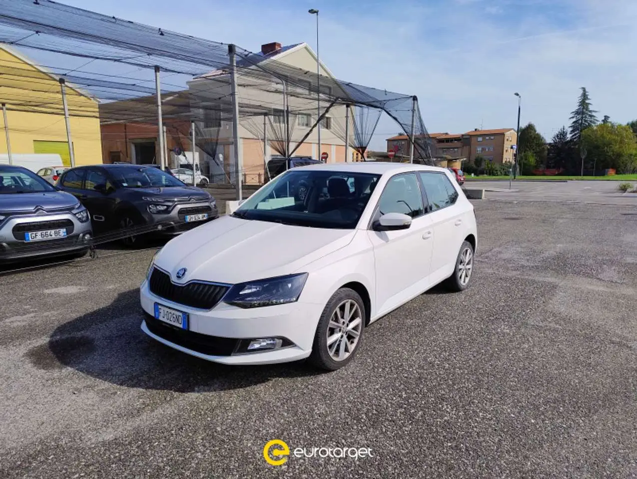 Photo 1 : Skoda Fabia 2017 Petrol