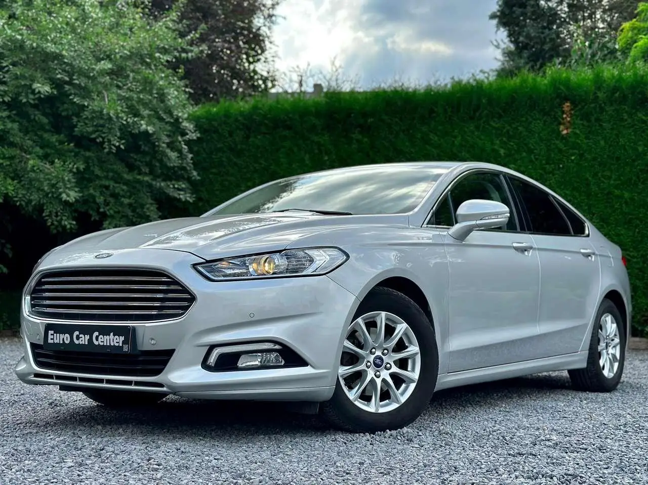 Photo 1 : Ford Mondeo 2017 Essence