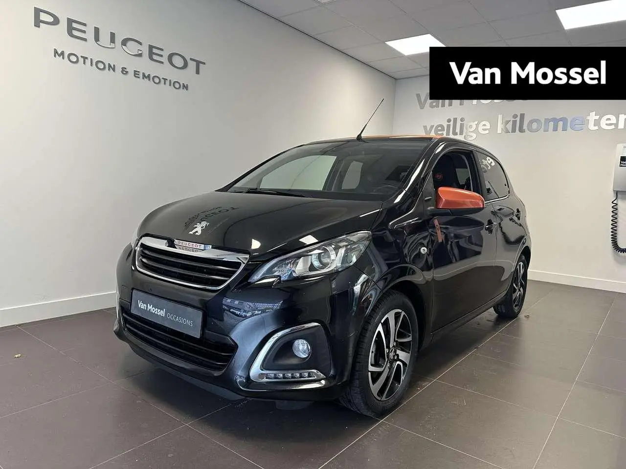 Photo 1 : Peugeot 108 2018 Petrol