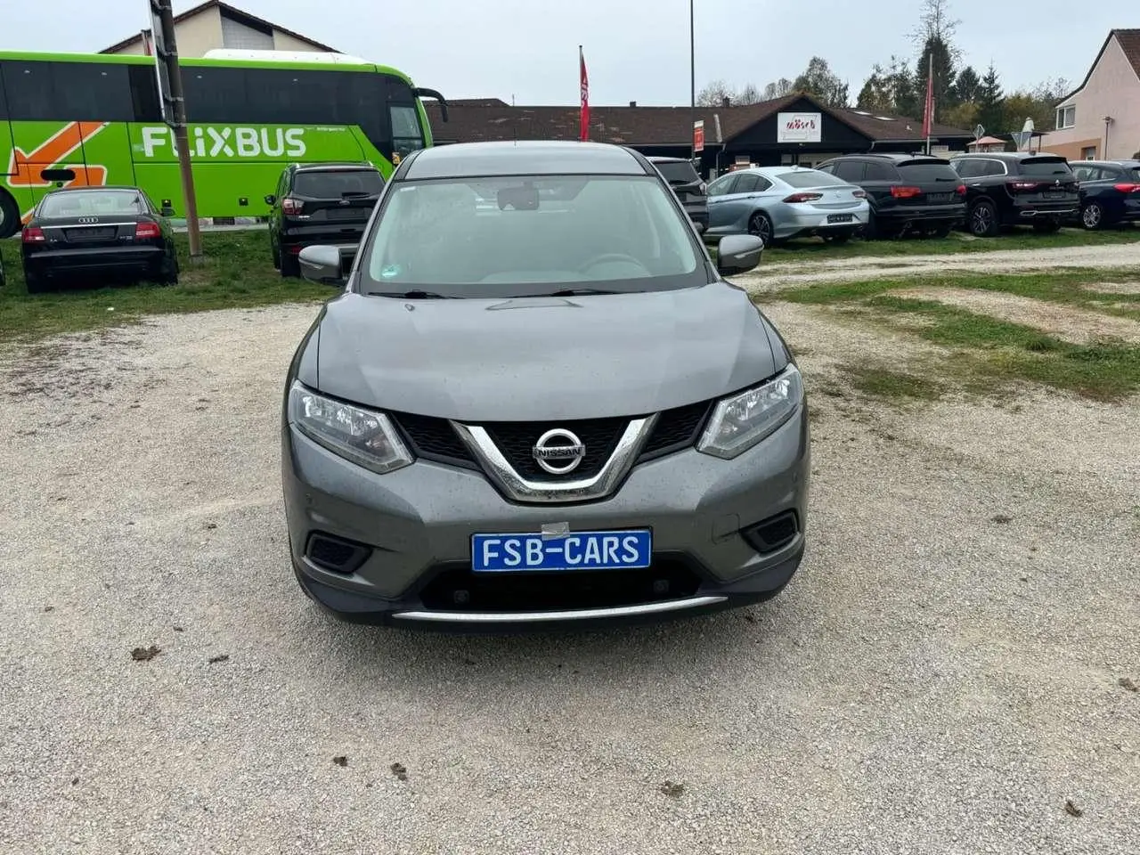 Photo 1 : Nissan X-trail 2016 Essence