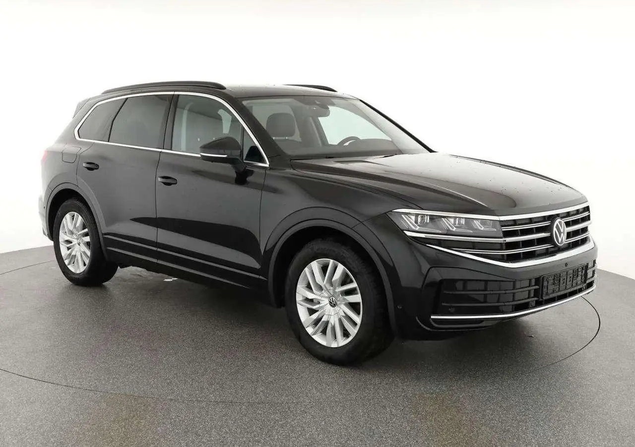 Photo 1 : Volkswagen Touareg 2024 Diesel