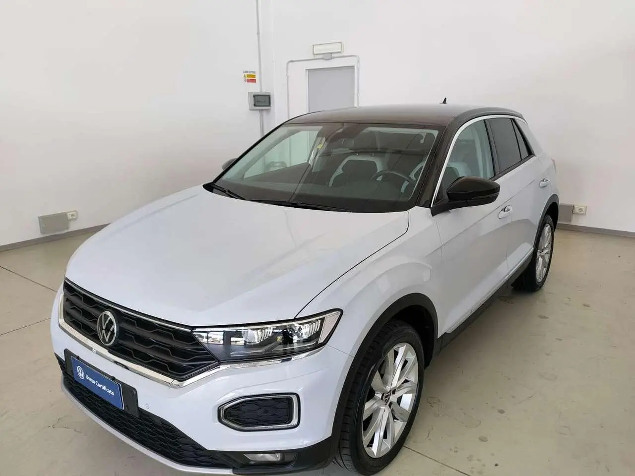 Photo 1 : Volkswagen T-roc 2021 Petrol