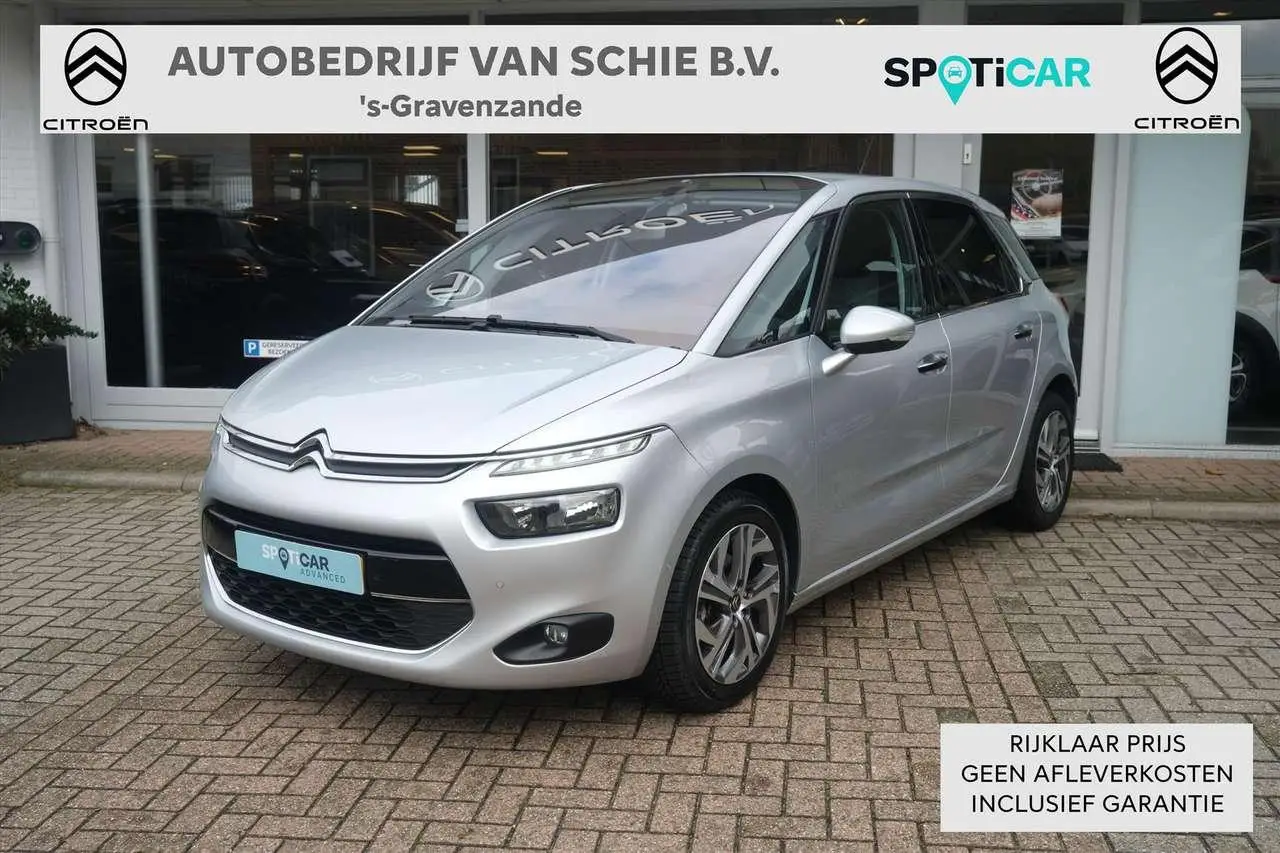 Photo 1 : Citroen C4 2016 Petrol