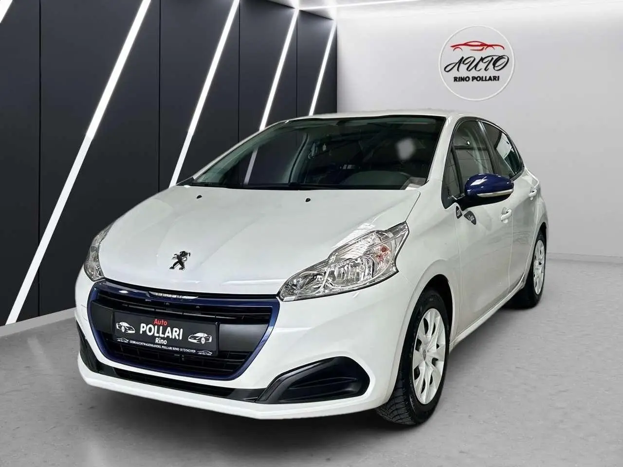 Photo 1 : Peugeot 208 2016 Essence