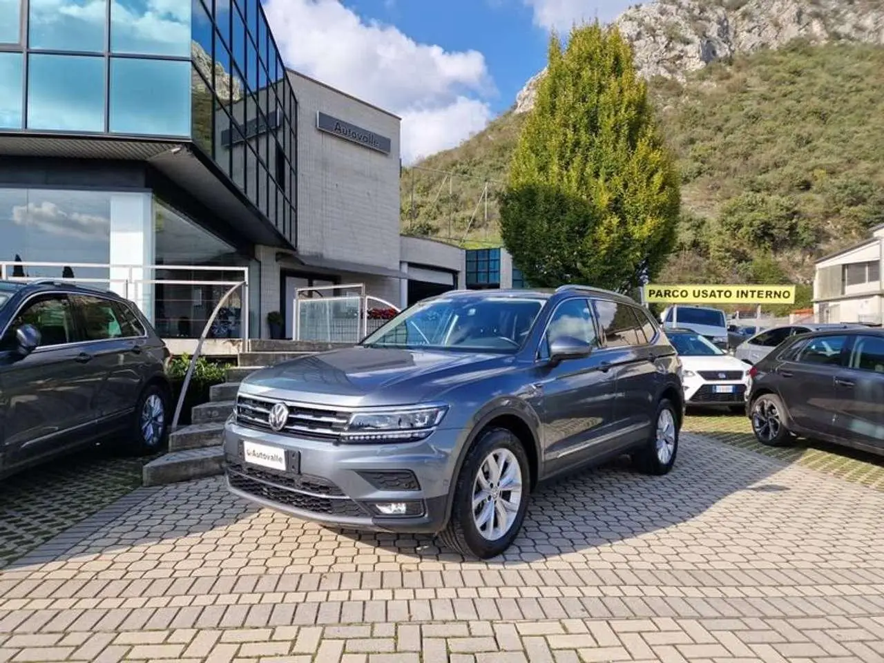 Photo 1 : Volkswagen Tiguan 2020 Diesel