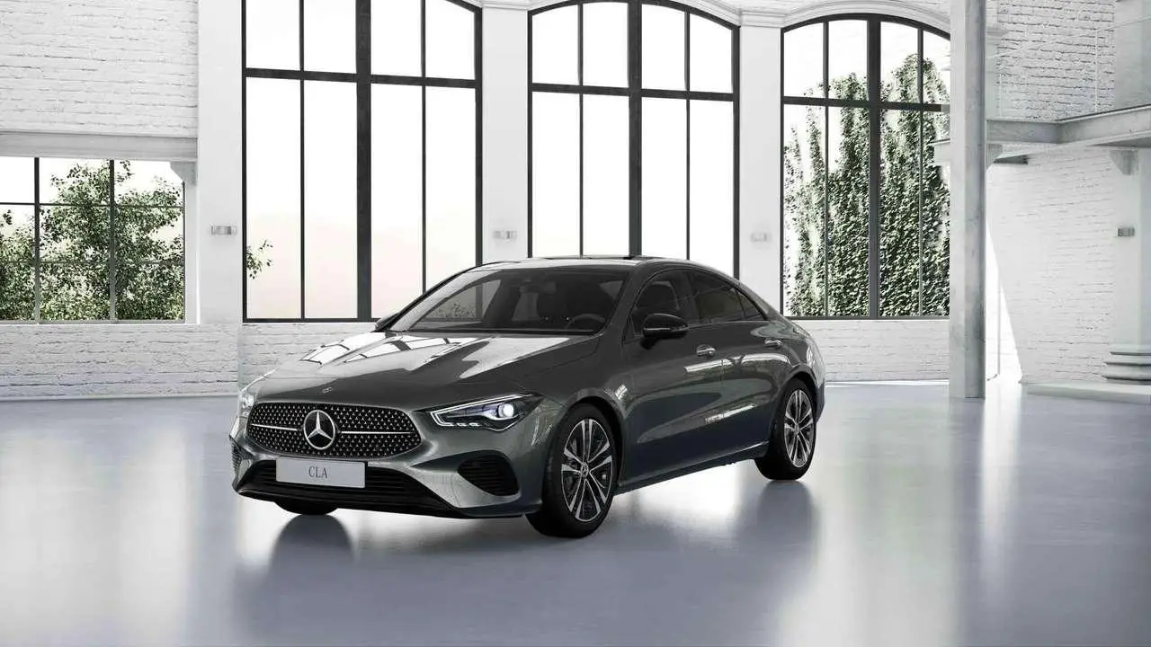 Photo 1 : Mercedes-benz Classe Cla 2024 Essence