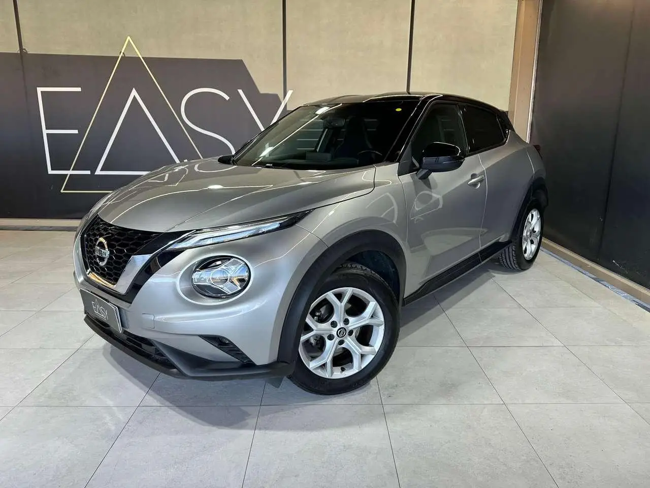 Photo 1 : Nissan Juke 2021 Essence