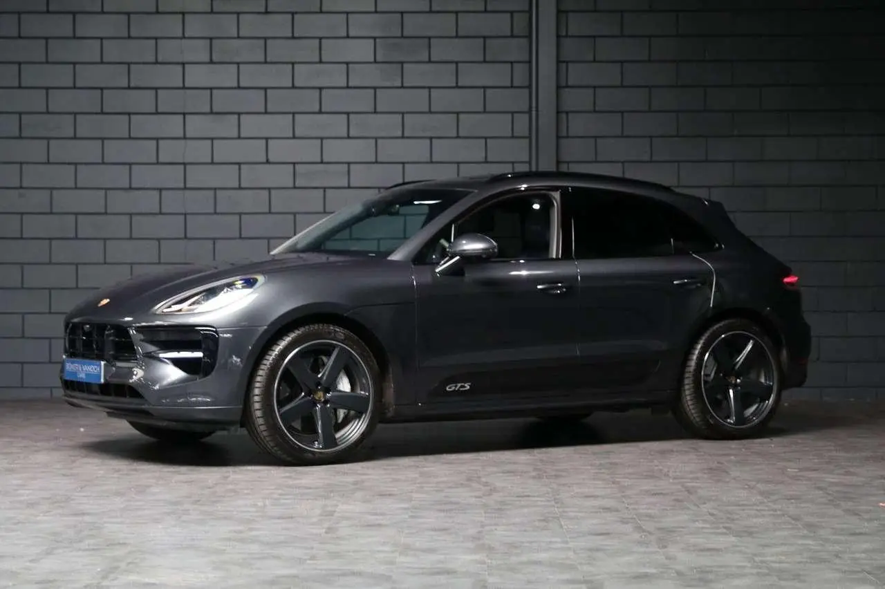 Photo 1 : Porsche Macan 2021 Petrol