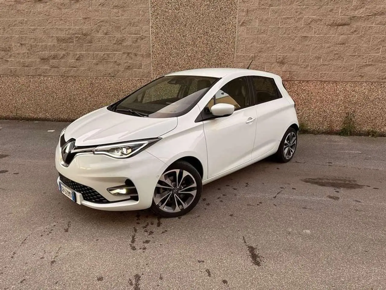 Photo 1 : Renault Zoe 2020 Électrique